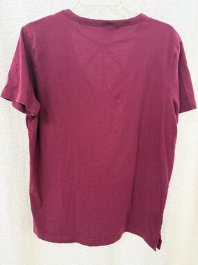 PINK Victoria's Secret Short-Sleeve Tee in Wine